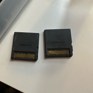 2 Nintendo DS games